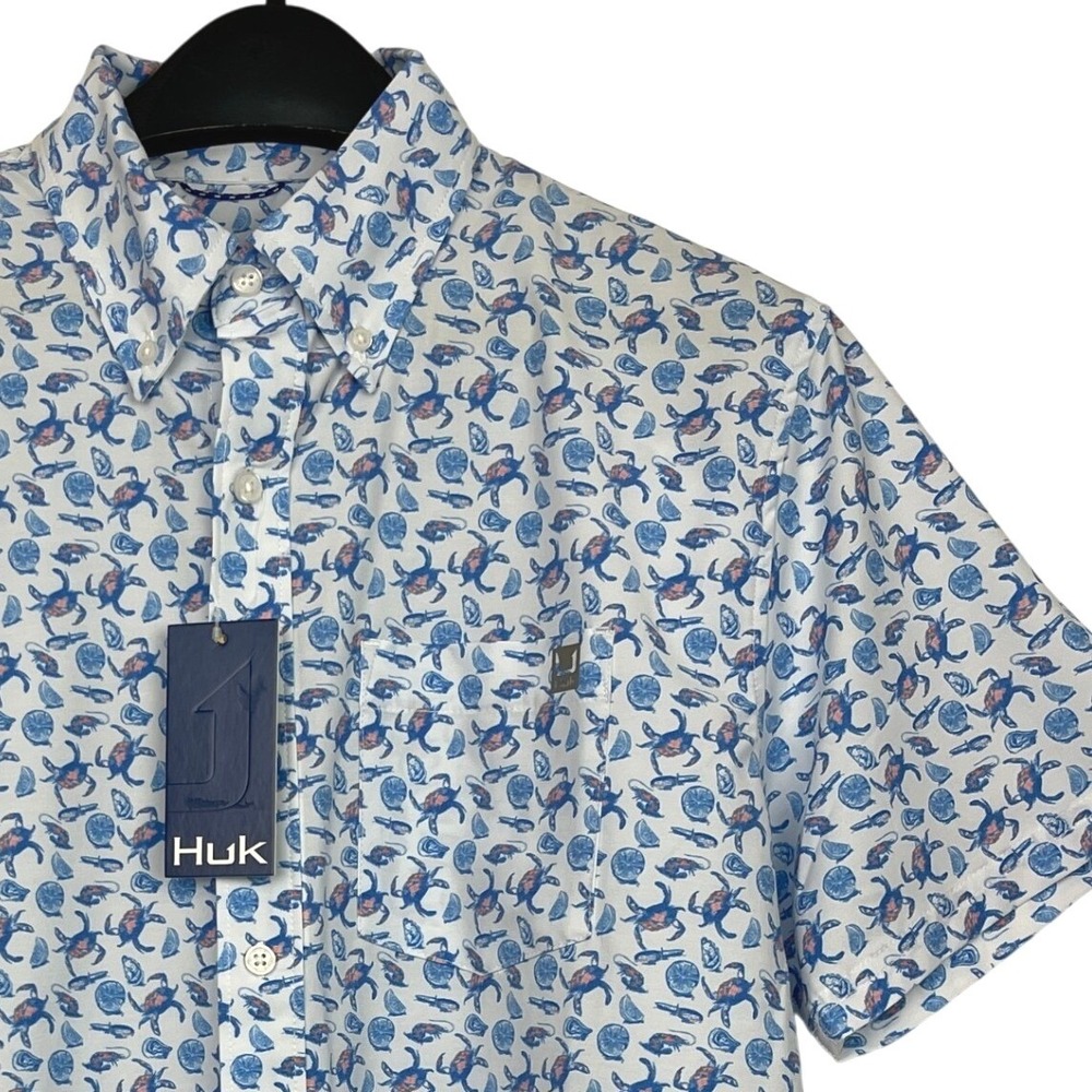 NEW HUK Kona Men's S Short Sleeve Fishing Shirt AOP Crabs Turtles Blue White $60